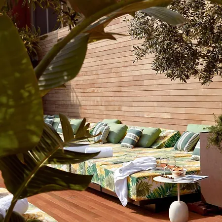 Sir Victor Hotel, Part Of Sircle Collection